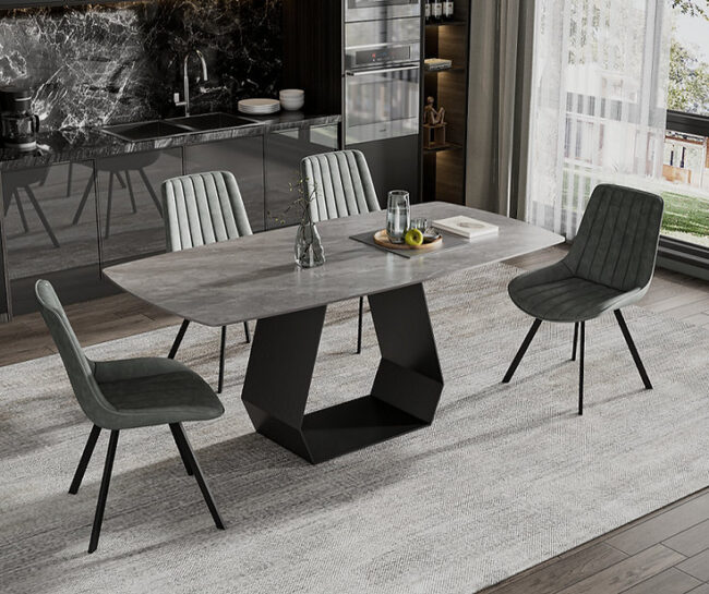 IF 1560-1561 DINING SET